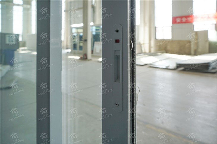 Large 2 Bedroom Mobile Home